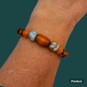 HANDMADE African Trade Jade Cat's Eye Olive Wood Beaded Toggle Bracelet